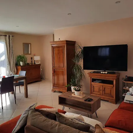 Clos Des Rompudes * Aramon